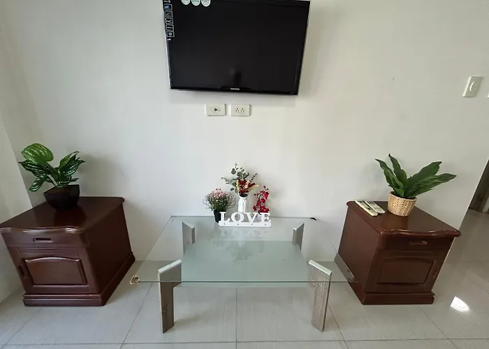 Pasay Staycation Located At Shore Residences Walking Distance To Mall Of And Near Airport 아파트호텔 마닐라