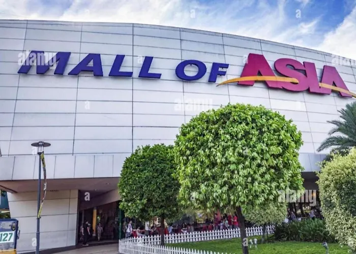 Pasay Staycation Located At Shore Residences Walking Distance To Mall Of And Near Airport * Manille